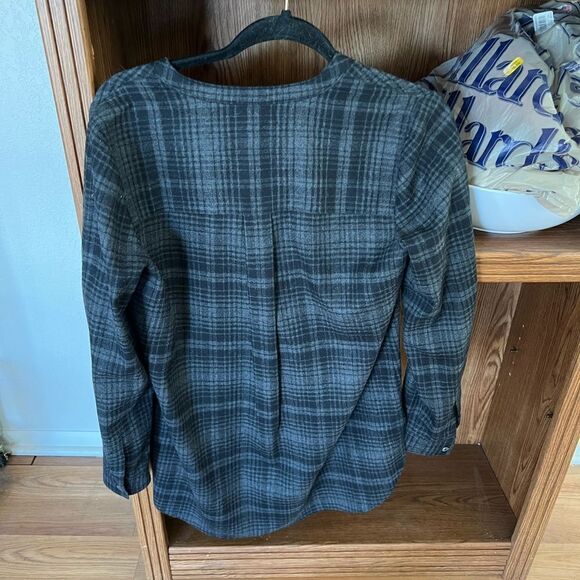 THEORY WOOL V NECK - Picture 4 of 4